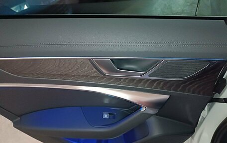 Audi A6, 2019 год, 3 800 000 рублей, 24 фотография