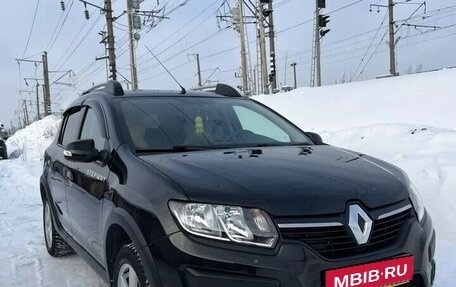 Renault Sandero II рестайлинг, 2017 год, 1 194 000 рублей, 1 фотография