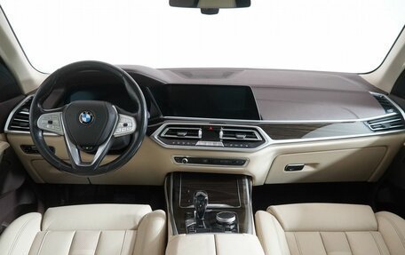 BMW X7, 2019 год, 5 950 000 рублей, 15 фотография