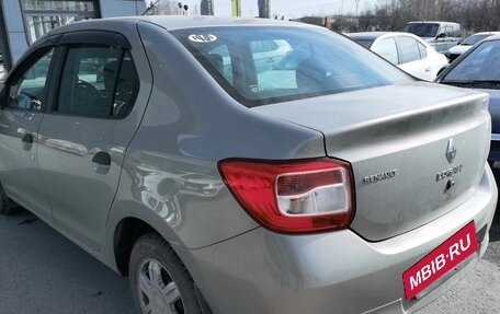 Renault Logan II, 2015 год, 605 000 рублей, 4 фотография