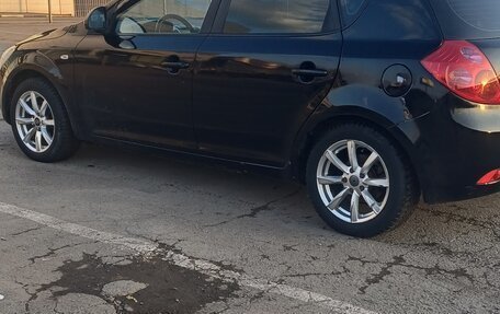 KIA cee'd I рестайлинг, 2009 год, 430 000 рублей, 3 фотография