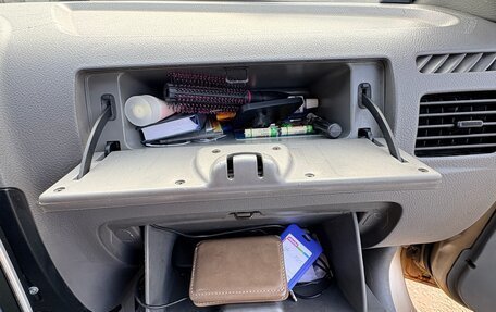 KIA Rio II, 2005 год, 400 000 рублей, 17 фотография