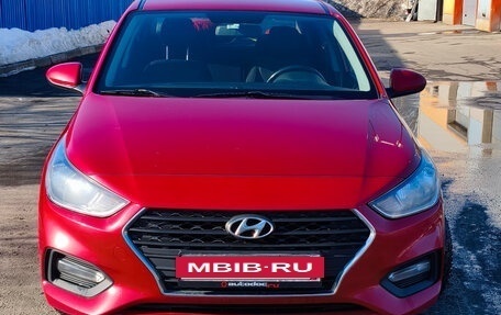 Hyundai Solaris II рестайлинг, 2017 год, 1 250 000 рублей, 2 фотография