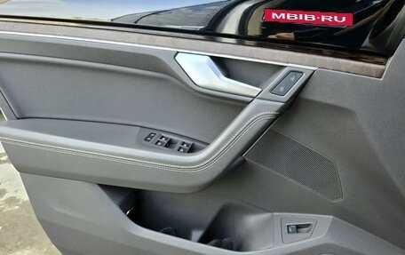 Volkswagen Touareg III, 2020 год, 5 330 000 рублей, 38 фотография