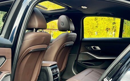 BMW 3 серия, 2025 год, 3 690 000 рублей, 10 фотография