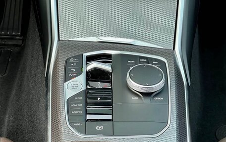 BMW 3 серия, 2025 год, 3 690 000 рублей, 14 фотография