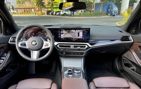 BMW 3 серия, 2025 год, 3 690 000 рублей, 12 фотография