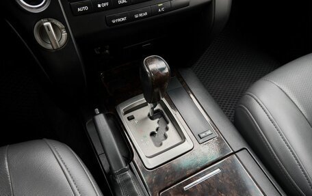 Toyota Land Cruiser 200, 2011 год, 3 480 000 рублей, 11 фотография