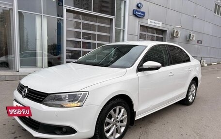 Volkswagen Jetta VI, 2012 год, 789 000 рублей, 2 фотография