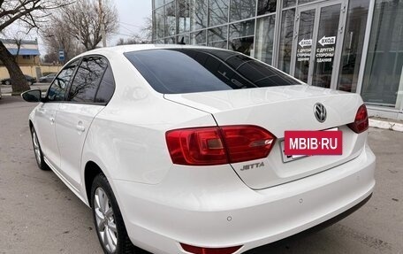 Volkswagen Jetta VI, 2012 год, 789 000 рублей, 4 фотография