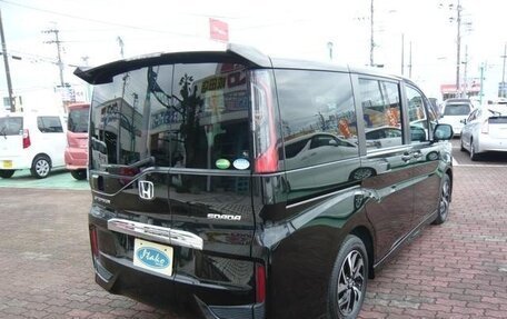 Honda Stepwgn IV, 2019 год, 1 650 000 рублей, 4 фотография