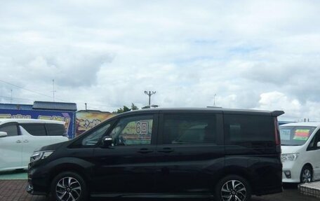 Honda Stepwgn IV, 2019 год, 1 650 000 рублей, 7 фотография