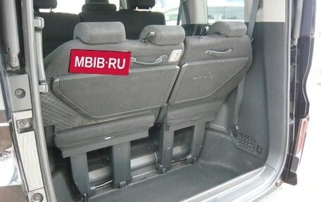 Honda Stepwgn IV, 2019 год, 1 650 000 рублей, 18 фотография