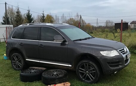 Volkswagen Touareg III, 2010 год, 960 000 рублей, 5 фотография