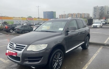 Volkswagen Touareg III, 2010 год, 960 000 рублей, 7 фотография