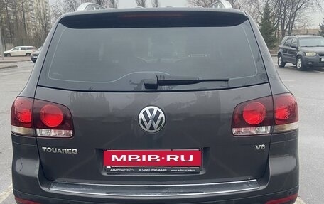 Volkswagen Touareg III, 2010 год, 960 000 рублей, 17 фотография