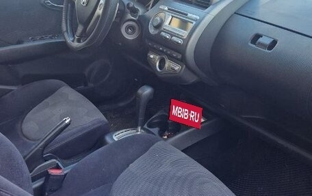 Honda Jazz I рестайлинг, 2008 год, 600 000 рублей, 4 фотография