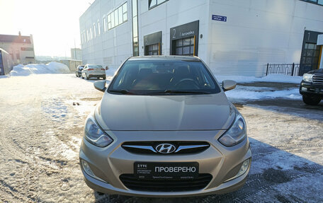 Hyundai Solaris II рестайлинг, 2012 год, 490 000 рублей, 2 фотография