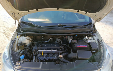 Hyundai Solaris II рестайлинг, 2012 год, 490 000 рублей, 11 фотография