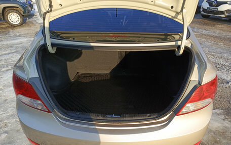 Hyundai Solaris II рестайлинг, 2012 год, 490 000 рублей, 12 фотография