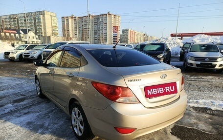 Hyundai Solaris II рестайлинг, 2012 год, 490 000 рублей, 8 фотография