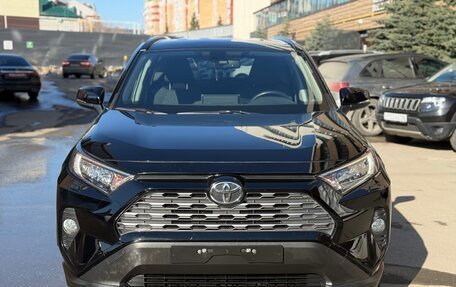 Toyota RAV4, 2020 год, 2 900 000 рублей, 1 фотография