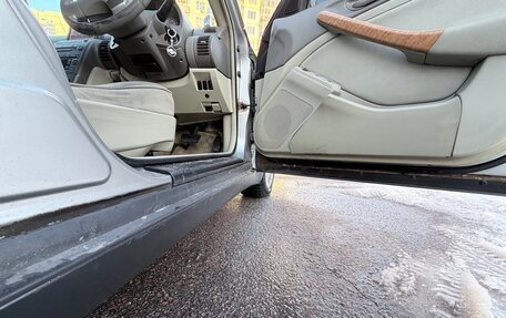 Nissan Stagea II, 2002 год, 550 000 рублей, 13 фотография