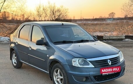 Renault Logan I, 2011 год, 420 000 рублей, 2 фотография
