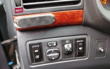 Toyota Avensis III рестайлинг, 2008 год, 650 000 рублей, 15 фотография