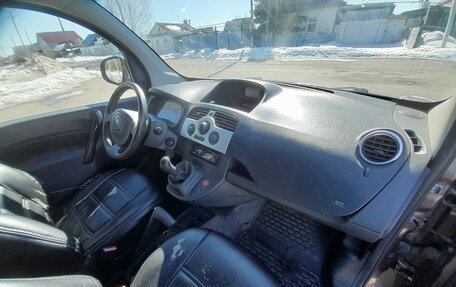 Renault Kangoo II рестайлинг, 2013 год, 850 000 рублей, 6 фотография