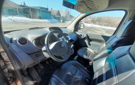 Renault Kangoo II рестайлинг, 2013 год, 850 000 рублей, 5 фотография