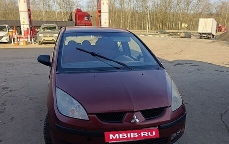 Mitsubishi Colt VI рестайлинг, 2006 год, 235 000 рублей, 3 фотография