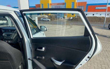 KIA Rio III рестайлинг, 2013 год, 900 000 рублей, 10 фотография