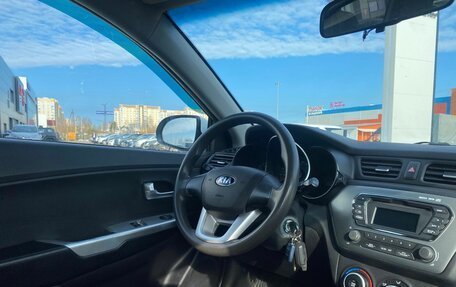 KIA Rio III рестайлинг, 2013 год, 900 000 рублей, 25 фотография