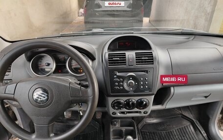 Suzuki Ignis II (HR), 2005 год, 330 000 рублей, 7 фотография