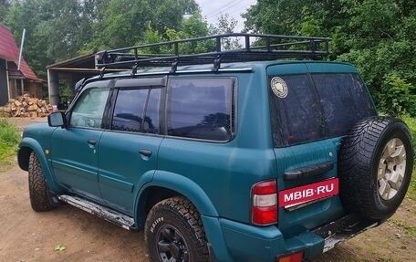 Nissan Patrol, 1998 год, 900 000 рублей, 3 фотография