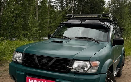 Nissan Patrol, 1998 год, 900 000 рублей, 7 фотография