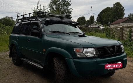 Nissan Patrol, 1998 год, 900 000 рублей, 12 фотография