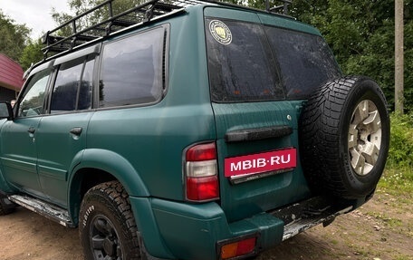 Nissan Patrol, 1998 год, 900 000 рублей, 9 фотография
