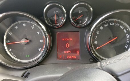 Opel Astra J, 2011 год, 590 000 рублей, 9 фотография