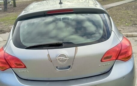 Opel Astra J, 2011 год, 590 000 рублей, 4 фотография