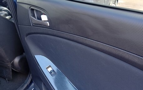 Hyundai Solaris II рестайлинг, 2016 год, 900 000 рублей, 6 фотография