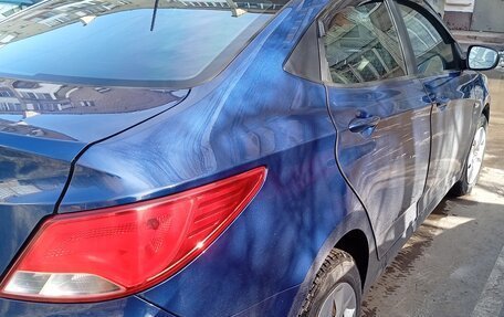 Hyundai Solaris II рестайлинг, 2016 год, 900 000 рублей, 7 фотография