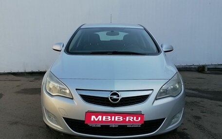 Opel Astra J, 2011 год, 720 000 рублей, 2 фотография
