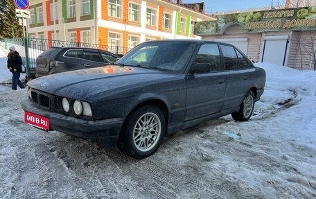 BMW 5 серия, 1994 год, 440 000 рублей, 1 фотография