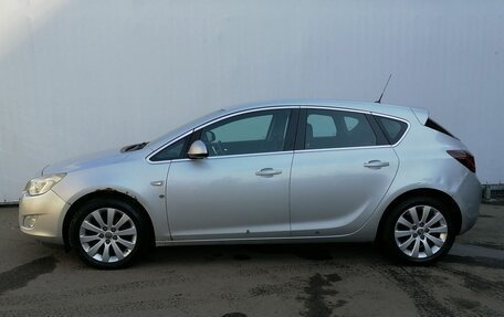 Opel Astra J, 2011 год, 720 000 рублей, 8 фотография
