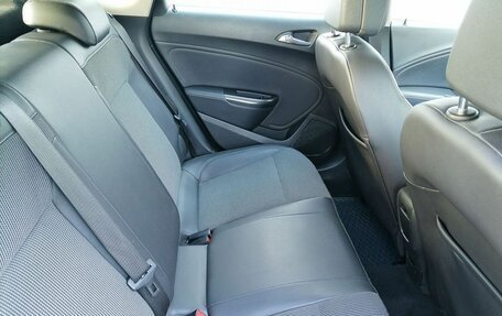 Opel Astra J, 2011 год, 720 000 рублей, 10 фотография