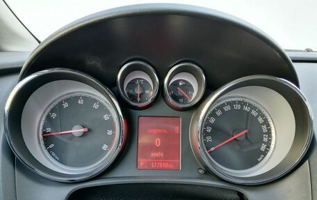 Opel Astra J, 2011 год, 720 000 рублей, 16 фотография