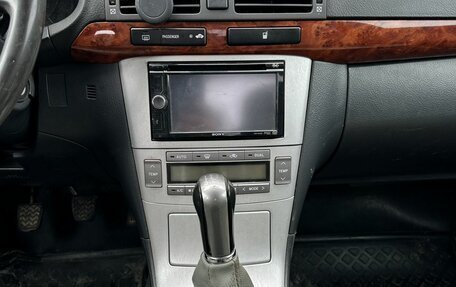 Toyota Avensis III рестайлинг, 2004 год, 590 000 рублей, 11 фотография