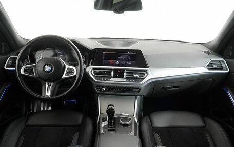 BMW 3 серия, 2021 год, 4 460 000 рублей, 15 фотография